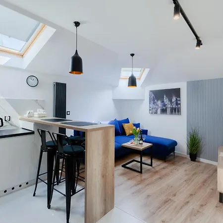 Downtown Cracow Apartment *