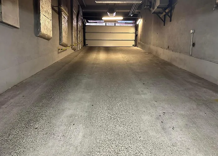 Downtown Cracow Apartment *